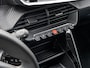 Peugeot 208 1.2 PureTech GT Black Edition met Climate !!! 15 Inch !!! Cruise !!! Dealer Onderhouden !!!
