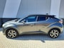 Toyota C-HR / C-HR+ 1.8 Hybrid Bi-Tone met Premium Pack Navi ECC Dode hoek detectie Stoelverw PDC v+a