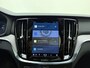 Volvo V60 T8 455pk AWD Ultra Dark / HUD / Sportleder / Gelaagde ruiten / Schuif/- kanteldak / ACC / Memory / H&K audio /