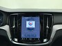 Volvo V60 T8 455pk AWD Ultra Dark / HUD / Sportleder / Gelaagde ruiten / Schuif/- kanteldak / ACC / Memory / H&K audio /