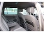 Volkswagen Tiguan 1.4 TSI 92kw 125pk R-Line Connected Series, Trekhaak afneembaar , Lane assist, Cruise control , Carplay , Navi, PDC, Achteruitrijcamera , LMV. Parkeerassistent . etc