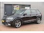Volkswagen Tiguan 1.4 TSI 92kw 125pk R-Line Connected Series, Trekhaak afneembaar , Lane assist, Cruise control , Carplay , Navi, PDC, Achteruitrijcamera , LMV. Parkeerassistent . etc