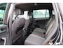 Volkswagen Tiguan 1.4 TSI 92kw 125pk R-Line Connected Series, Trekhaak afneembaar , Lane assist, Cruise control , Carplay , Navi, PDC, Achteruitrijcamera , LMV. Parkeerassistent . etc