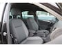 Volkswagen Tiguan 1.4 TSI 92kw 125pk R-Line Connected Series, Trekhaak afneembaar , Lane assist, Cruise control , Carplay , Navi, PDC, Achteruitrijcamera , LMV. Parkeerassistent . etc