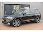 Volkswagen Tiguan 1.4 TSI 92kw 125pk R-Line Connected Series, Trekhaak afneembaar , Lane assist, Cruise control , Carplay , Navi, PDC, Achteruitrijcamera , LMV. Parkeerassistent . etc