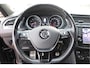 Volkswagen Tiguan 1.4 TSI 92kw 125pk R-Line Connected Series, Trekhaak afneembaar , Lane assist, Cruise control , Carplay , Navi, PDC, Achteruitrijcamera , LMV. Parkeerassistent . etc