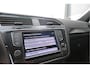 Volkswagen Tiguan 1.4 TSI 92kw 125pk R-Line Connected Series, Trekhaak afneembaar , Lane assist, Cruise control , Carplay , Navi, PDC, Achteruitrijcamera , LMV. Parkeerassistent . etc