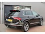 Volkswagen Tiguan 1.4 TSI 92kw 125pk R-Line Connected Series, Trekhaak afneembaar , Lane assist, Cruise control , Carplay , Navi, PDC, Achteruitrijcamera , LMV. Parkeerassistent . etc