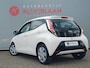 Toyota Aygo 1.0 VVT-i x-play | CRUISCONTROLE | CAMERA | AIRCO | Wij bieden ook financiering mogelijkheden aan.
