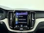 Volvo XC60 T8 390pk AWD Inscription / Harman Kardon audio / Panorama dak / Trekhaak / BLIS / Keyless entry / Elektrisch verstelbare stoelen /