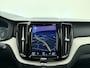 Volvo XC60 T8 390pk AWD Inscription / Harman Kardon audio / Panorama dak / Trekhaak / BLIS / Keyless entry / Elektrisch verstelbare stoelen /