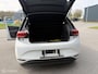 Volkswagen ID.3 First 58 kWh 2020 – Trekhaak – SOH 89% – 4-Seizoensbanden - Incl. MOBA Certificaat – Wit