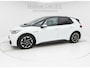Volkswagen ID.3 First 58 kWh 2020 – Trekhaak – SOH 89% – 4-Seizoensbanden - Incl. MOBA Certificaat – Wit