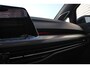 Volkswagen Golf 2.0 TSI GTI // Pano | Harman Kardon | DCC | IQ Matrix | Camera | Sfeerverlichting | Winter Pack | 19" Estoril