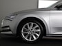 Skoda Superb Combi 1.4 TSI iV Business Edition 218PK PHEV | Navigatie | Parkeersensoren | Stoelverwarming | Keyless entry |