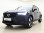 Volvo XC40 B3 177pk Plus Dark / Elektrische verstelbare stoelen / 360 graden camera / Harman kardon audio / Keyles enrty / All-season banden / 19''velgen /