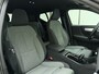 Volvo XC40 B3 177pk Plus Dark / Elektrische verstelbare stoelen / 360 graden camera / Harman kardon audio / Keyles enrty / All-season banden / 19''velgen /