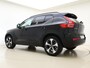 Volvo XC40 B3 177pk Plus Dark / Elektrische verstelbare stoelen / 360 graden camera / Harman kardon audio / Keyles enrty / All-season banden / 19''velgen /