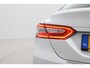 Toyota Camry 2.5 Hybrid Executive | Leder | Head-up display | JBL | Navigatie | Stoelverwarming | Dodehoek detectie | Keyless | Adaptive Cruise | Parkeersensoren voor/achter | Camera | 18 inch