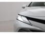 Toyota Camry 2.5 Hybrid Executive | Leder | Head-up display | JBL | Navigatie | Stoelverwarming | Dodehoek detectie | Keyless | Adaptive Cruise | Parkeersensoren voor/achter | Camera | 18 inch