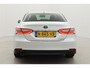 Toyota Camry 2.5 Hybrid Executive | Leder | Head-up display | JBL | Navigatie | Stoelverwarming | Dodehoek detectie | Keyless | Adaptive Cruise | Parkeersensoren voor/achter | Camera | 18 inch