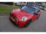 MINI Cooper Mini 5-Deurs (f55) 1.5 136pk Buss Edit Clima Xenon Sportst Multi Media Groot
