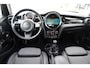 MINI Cooper Mini 5-Deurs (f55) 1.5 136pk Buss Edit Clima Xenon Sportst Multi Media Groot