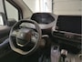 Peugeot Partner 1.2 Benzine 111PK Euro6 Premium / Airco / Navigatie / Cruise-ctr. / Schuifdeur + Raam / Radio multimedia / Apk nieuw