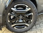 Peugeot e-5008 GT Avantage 73 kWh Alcantara bekleding | 360 camera | Adeptieve cruise control | Standkachel | Stoelverwarming | Elektrische stoelen met memory en massage | Lendensteun | Stuurwiel verwarming | Elektrische achterklep