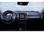 Volvo XC40 2.0 B4 Inscription | Harman Kardon Audio | Achteruitrijcamera | Lederen Bekleding | Trekhaak | Lichtmetalen Velgen 19 inch | Verwarmde Voorruit | Navigatie | BLIS | Keyless Entry