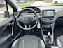 Peugeot 208 1.2 VTi Allure 5DR*Navigatie*Pano*Stoelverwarming*Cruise*Airco*LM velgen*Parkeersensoren*APK*
