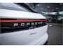 Porsche Macan 100 kWh ** Panodak ** 22inch ** BOSE ** Rijbereik 588km (WLTP) NL-auto ** NAP!!