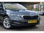 Skoda Octavia Combi 1.0 e-TSI Ambition|ACC|Camera|Stoelverwarming|Lane|Keyless