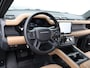 Land Rover Defender 110 2.0 P300e 110 X-Dynamic HSE Cold Climate Pack | Black Exterior Pack | 22" Inch Gloss Black | Meridian Surround Audiosysteem |