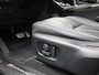 Land Rover Range Rover Evoque 1.5 P300e AWD R-Dynamic SE | Panoramadak | 360 Camera | Stoelverwarming | Elektrische Stoelen / Achterklep |