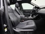 Land Rover Range Rover Evoque 1.5 P300e AWD R-Dynamic SE | Panoramadak | 360 Camera | Stoelverwarming | Elektrische Stoelen / Achterklep |