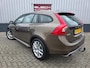 Volvo V60 Cross Country 2.0 T5 | 1e EIG | STOELVERW | 245 PK |