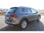Volkswagen Tiguan 2.0 TSI 4Motion Highline SCHUIFDAK TREKHAAK