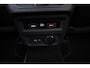 Volkswagen Tiguan 2.0 TSI 4Motion R-Line 7p 7 zits r-line in en exterieur panoramadak 20" LMV Suzuka head up display discover pro navi digital cockpit pro area view rondom zicht camera verwarmbare voorruit stoelverwarming elektrische achterklep keyless entry wegklapbare trekhaak side assist keyless entry VW Dealer onderhouden
