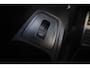 Volkswagen Tiguan 2.0 TSI 4Motion R-Line 7p 7 zits r-line in en exterieur panoramadak 20" LMV Suzuka head up display discover pro navi digital cockpit pro area view rondom zicht camera verwarmbare voorruit stoelverwarming elektrische achterklep keyless entry wegklapbare trekhaak side assist keyless entry VW Dealer onderhouden