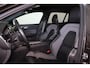 Volvo V60 T5 R-Design - IntelliSafe Assist & Surround - Full LED koplampen - Sensus navigatie - Harman Kardon Audio - Verwarmbare voorstoelen - Parkeersensoren voor & achter - Extra getint glas - 19' LMV