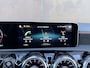 Mercedes-Benz A-klasse 200 Premium Plus | AMG-pakket | Pano-dak | Widescreen | Ambi light | sportstoelen | 19 inch |