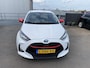 Toyota Yaris 1.5 Hybrid Dynamic Navigatie, Smart Key, LMV, NL-auto, Achteruitrijcamera, Adaptieve cruise control, LED, Volledige historie