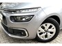 Citroën C4 Grand SpaceTourer 7-Persoons 130 Pk Benzine KGJ-74-X * Navigatie * Keyless Start * DAB Radio * Climate & Cruise Control * L.M. Velgen & Michelin * Achteruitrij Parkeer Camera * Vingerhoets; Vierde Generatie Eersteklas Service. Al meer dan 100 jaar een begrip in de Brabantse Kempen.