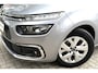 Citroën C4 Grand SpaceTourer 7-Persoons 130 Pk Benzine KGJ-74-X * Navigatie * Keyless Start * DAB Radio * Climate & Cruise Control * L.M. Velgen & Michelin * Achteruitrij Parkeer Camera * Vingerhoets; Vierde Generatie Eersteklas Service. Al meer dan 100 jaar een begrip in de Brabantse Kempen.