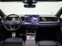 Volkswagen Tayron 1.5 eHybrid R-Line Edition 272 PK | Lederen Stoelen Met Geheugen | Navigatie Groot Scherm | Trekhaak | 360 Camera | Head-Updisplay | Stoelverwarming Voor & Achter | Stuurwielverwarming |