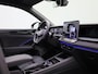 Volkswagen Tayron 1.5 eHybrid R-Line Edition 272 PK | Lederen Stoelen Met Geheugen | Navigatie Groot Scherm | Trekhaak | 360 Camera | Head-Updisplay | Stoelverwarming Voor & Achter | Stuurwielverwarming |