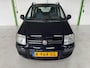 Fiat Panda Benzine / Automaat / Trekhaak / LM velgen / APK 06-03-2027 / Documentatie aanwezig.
