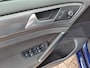 Volkswagen E-Golf e-Golf | SOH waarde accu is 92,5 % | Parkeersensoren V+A | Cruise control adaptief | Navi | Automaat | Carplay | 100 % Elektrisch