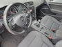Volkswagen E-Golf e-Golf | SOH waarde accu is 92,5 % | Parkeersensoren V+A | Cruise control adaptief | Navi | Automaat | Carplay | 100 % Elektrisch